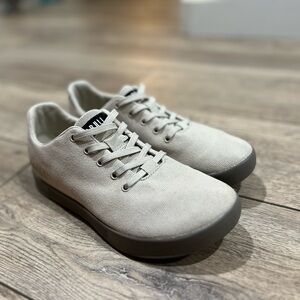 NOBULL Canvas trainers (like new)